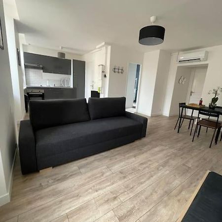 Appartement1 Neuf Climatisee Blaye Exteriör bild